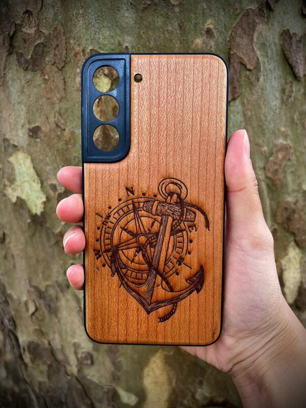Coque en bois personnalisable