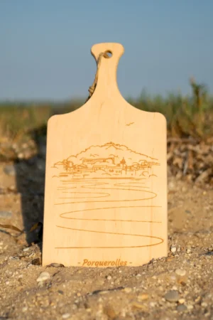 planche apéro en bois personnalisée