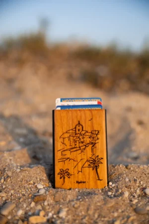 Porte-cartes en bois personnalisé